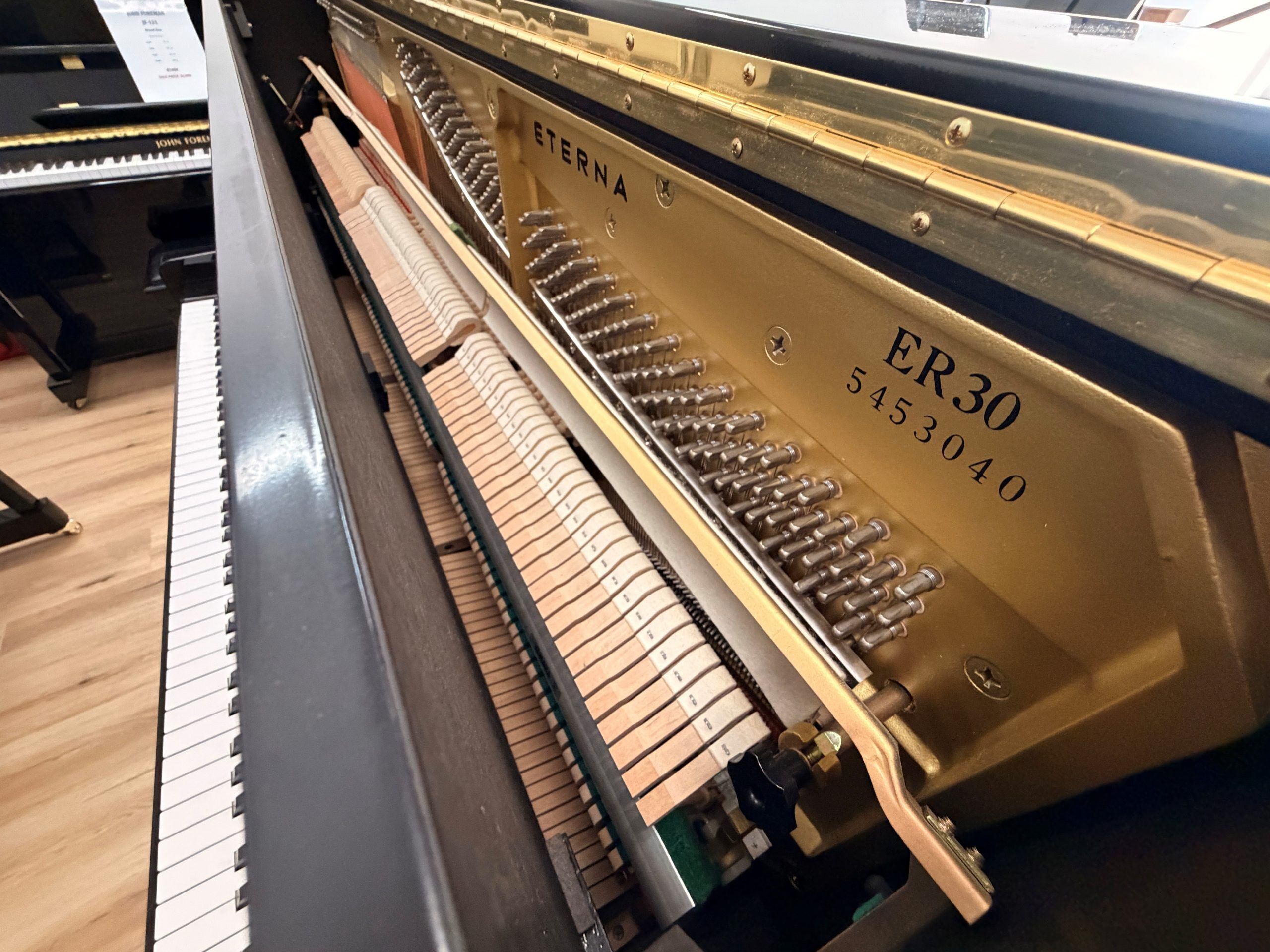 Preowned Eterna ER30 Upright Piano - Image 4